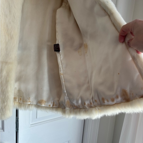 Vintage White Rabbit Fur Jacket - Picture 4 of 9